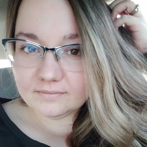 Meet your Posher, Nikki